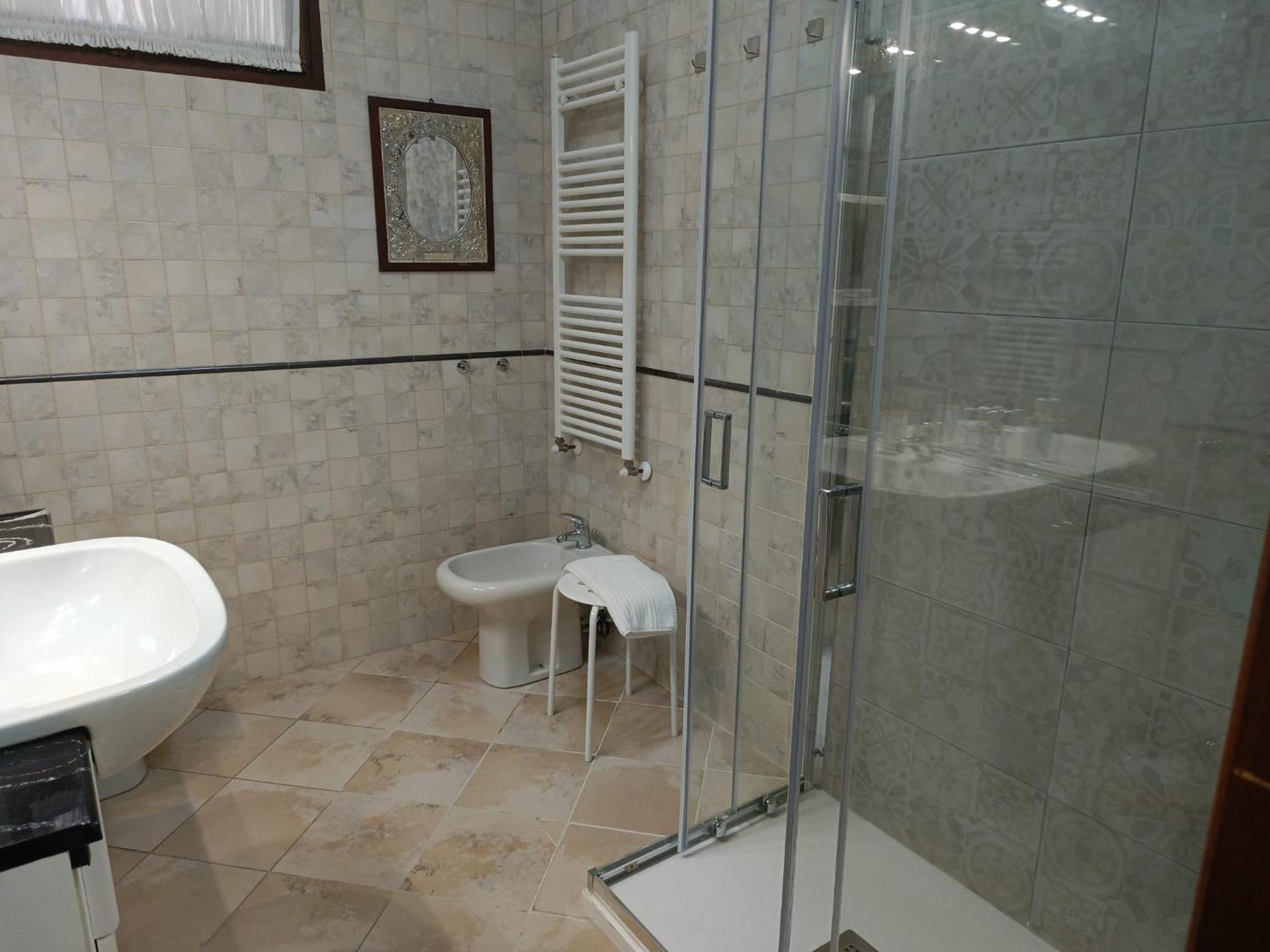 Facile Vacanze Romane Экстерьер фото